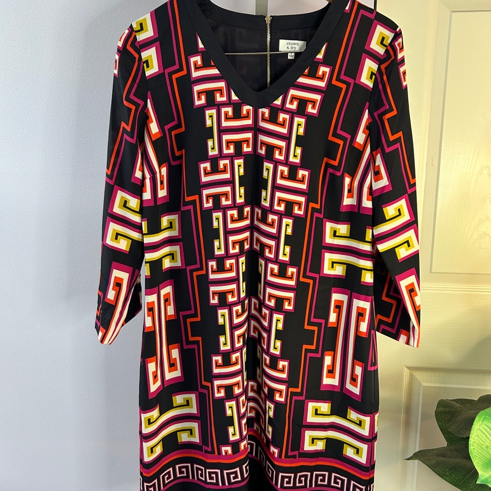 NWT Crown & Ivy Navy + Pink Tunic Shift Dress Greek Key Size 8